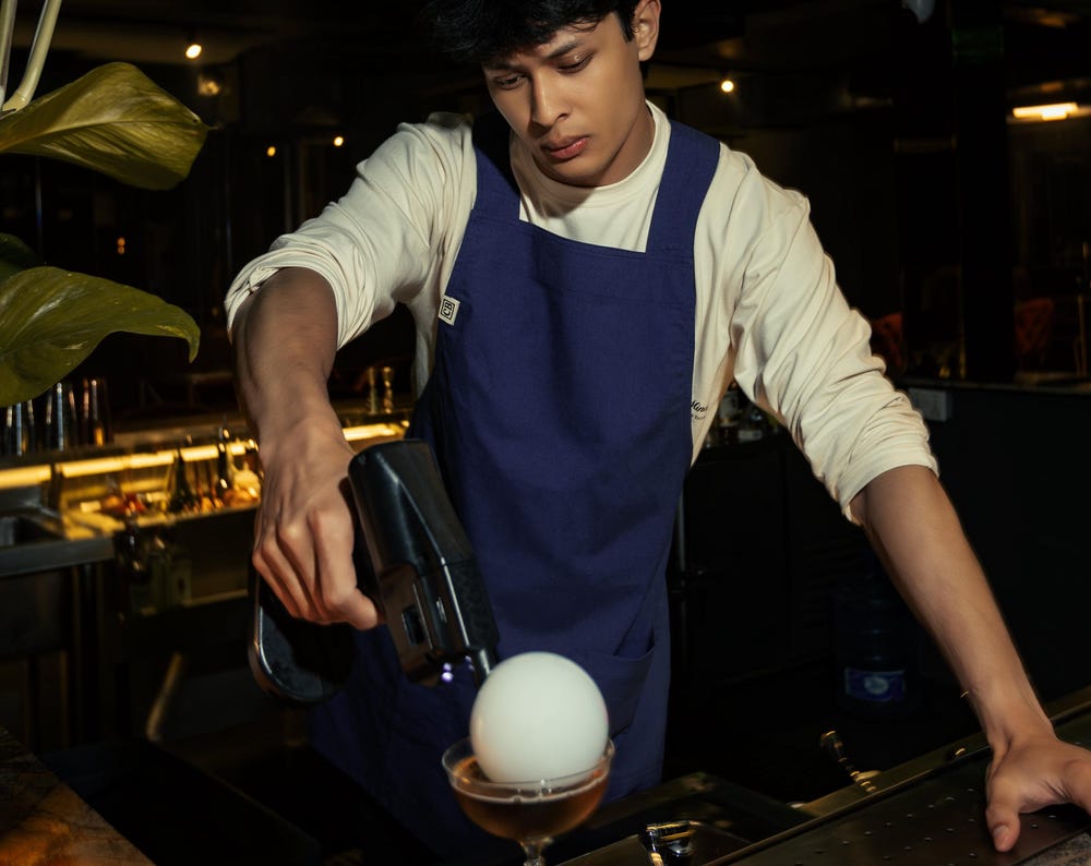 Navy Linen Crossback Chore Apron